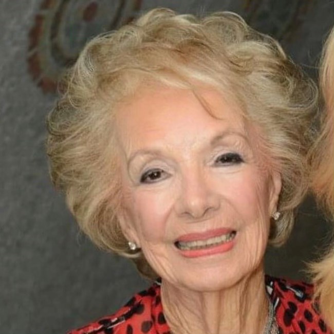 Obituary of Rae Blumberg