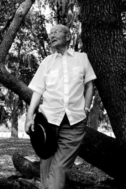 Obituary of John O. Lindsay