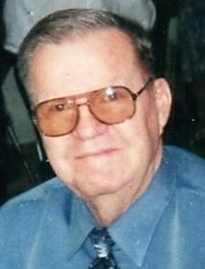 Obituario de Earl D.   McConnell
