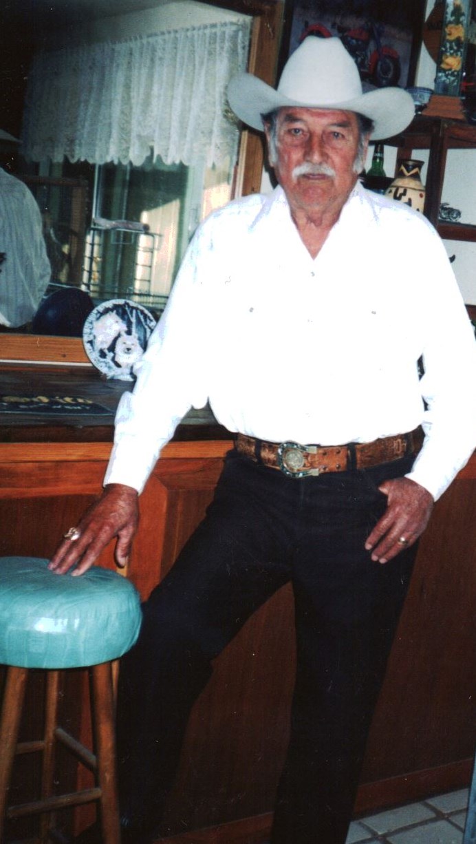 Obituary of Daniel R Aguayo