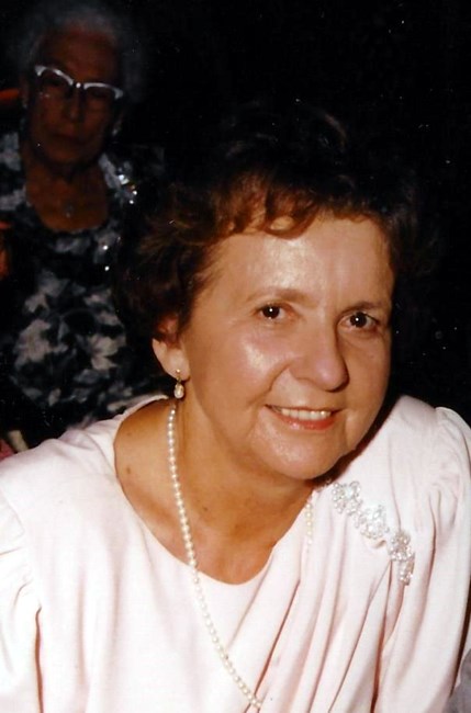 Obituary of Vera Hill