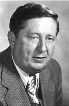 Obituary of Marshall W. Davis