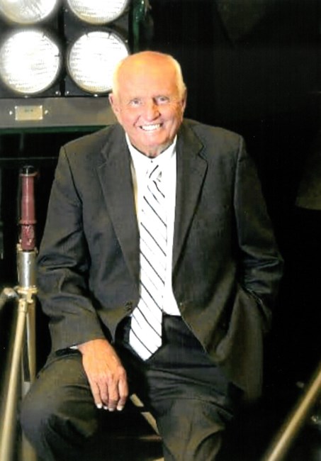 Avis de décès de H. Gray Frederickson Jr.