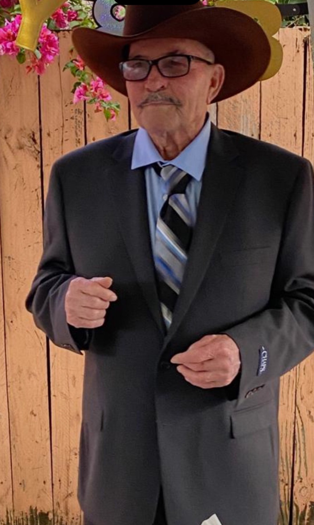 Obituary of Mario Ortelio Leon