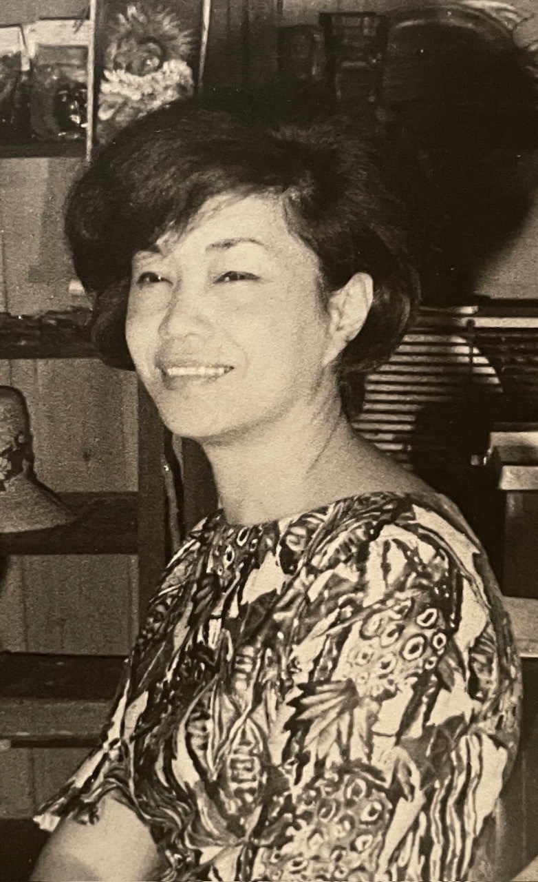 Obituary of Sally Gayagas