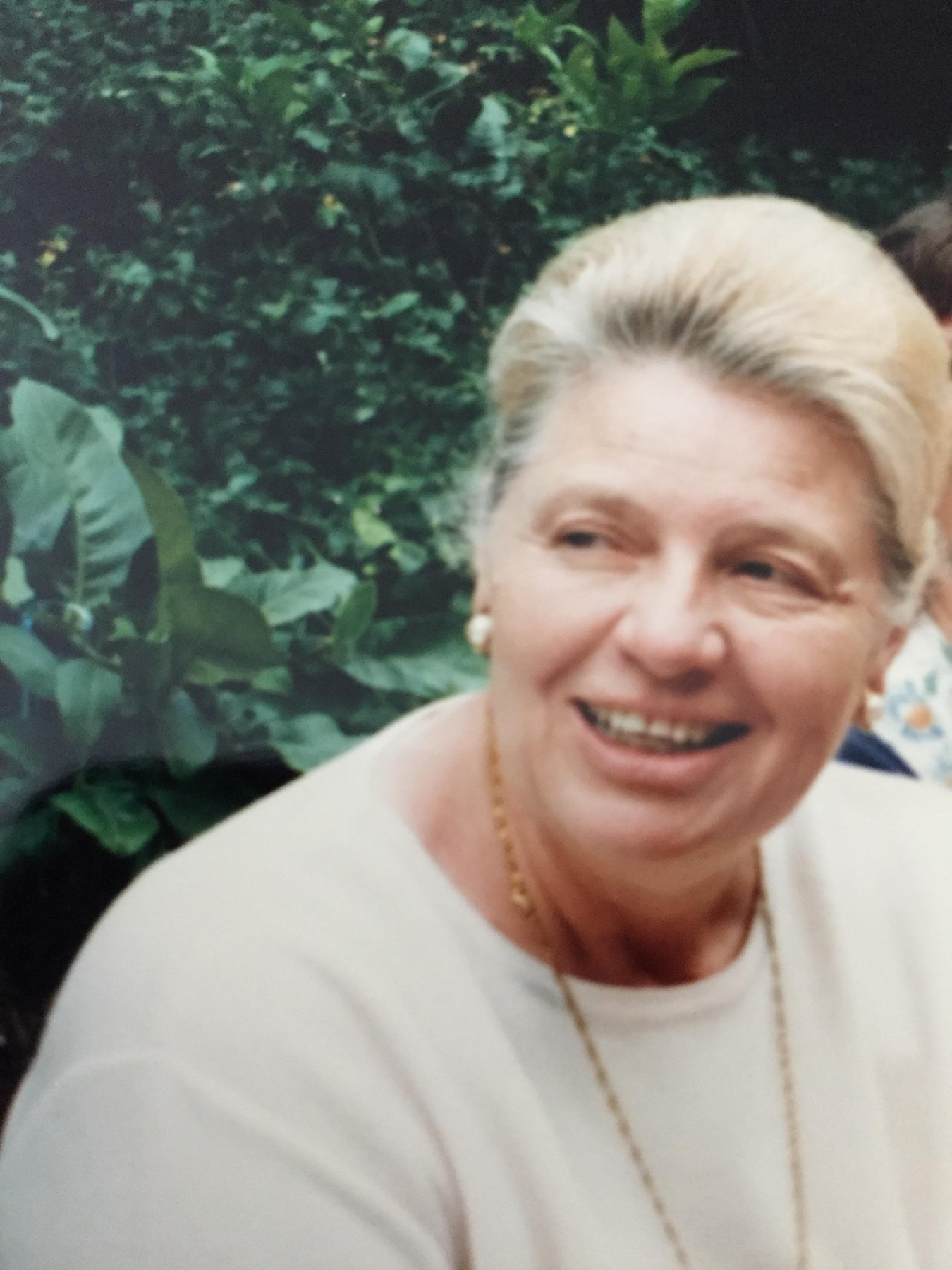 Obituary of Freda Mae Davis