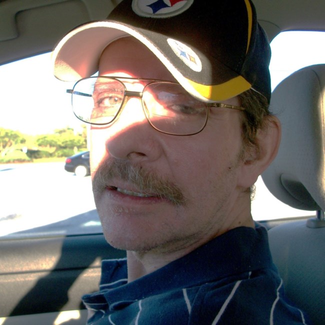 Obituary of Robert L. Hayden