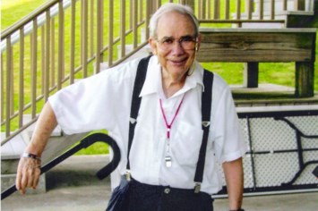 Obituary of Robert E. Crum Sr.