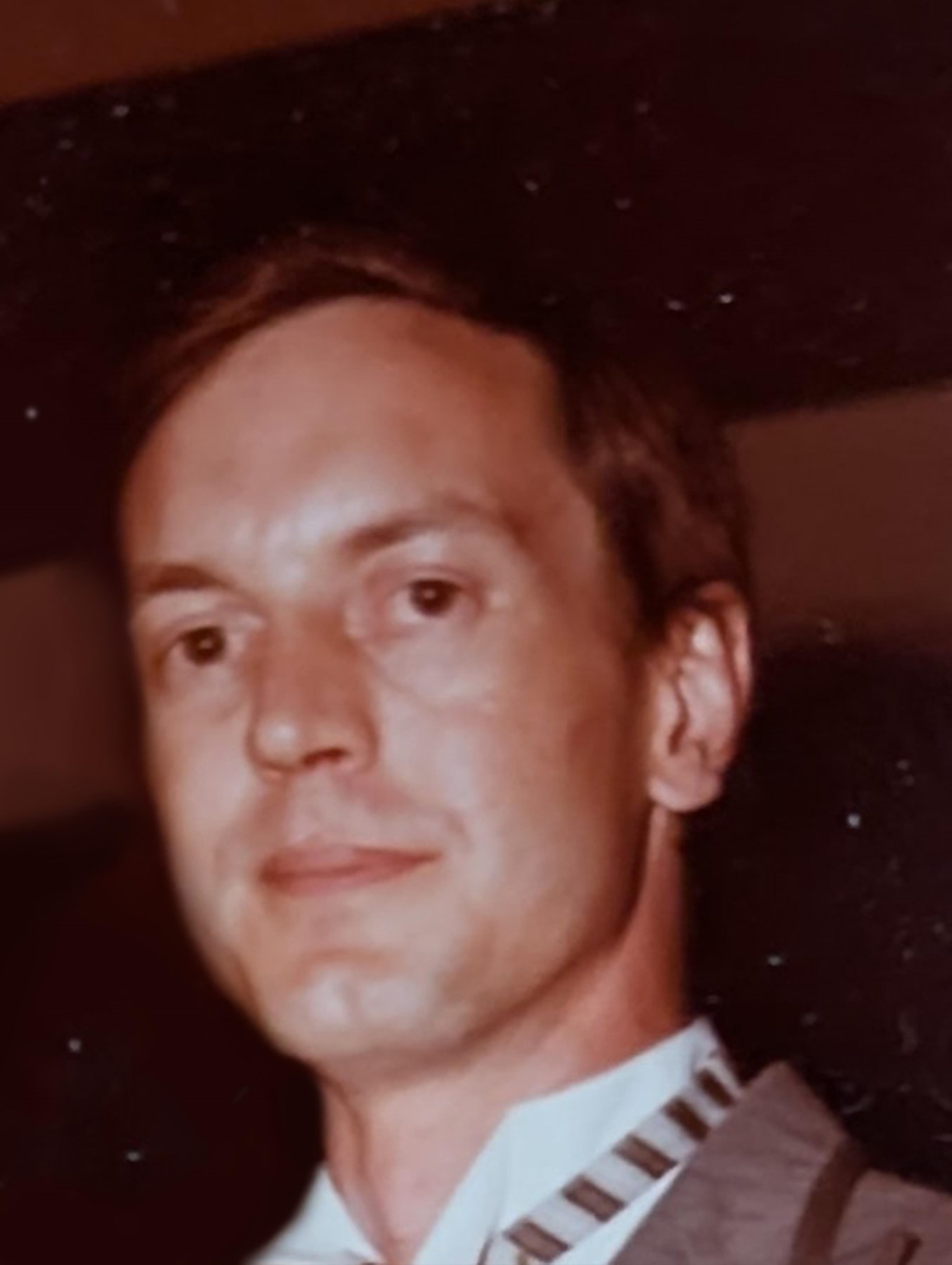 Obituary of Robert A Lauer