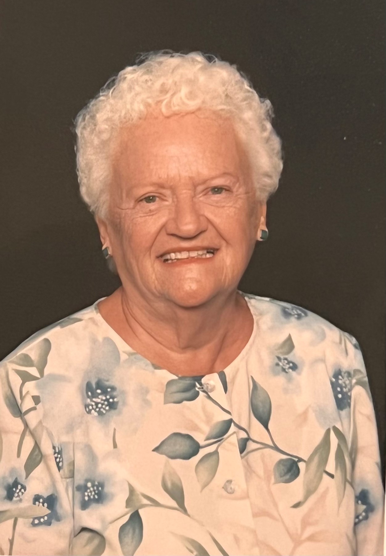 Obituary of Delores Ruth Passmore
