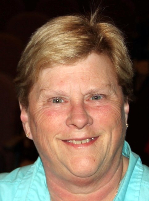 Obituario de Lisa Anne Metz Saunders