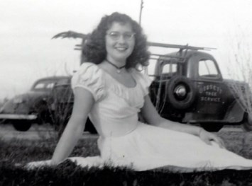 Obituary of Frances Lucille Parker Jones