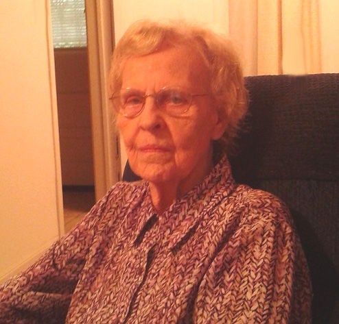 Obituary of Gladys Christine Hanson