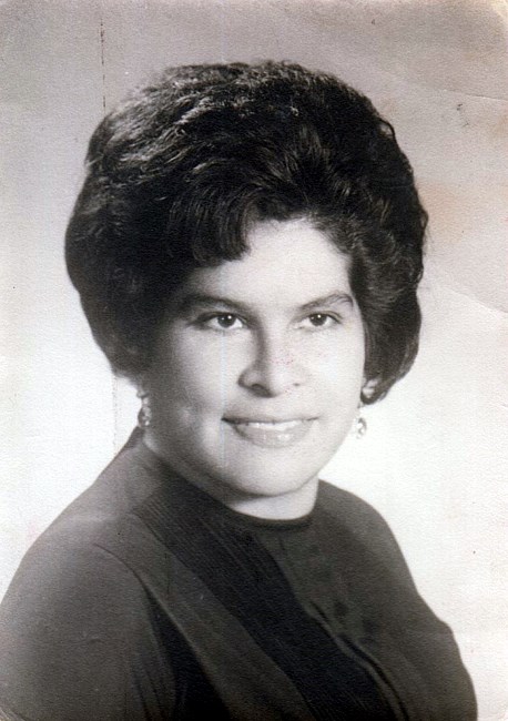 Obituario de Maria De La Luz Lozano