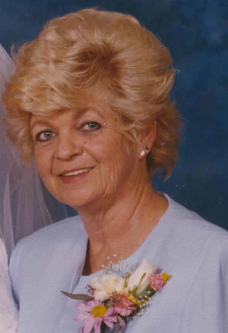Obituary of Evelyn Elisa Hallett