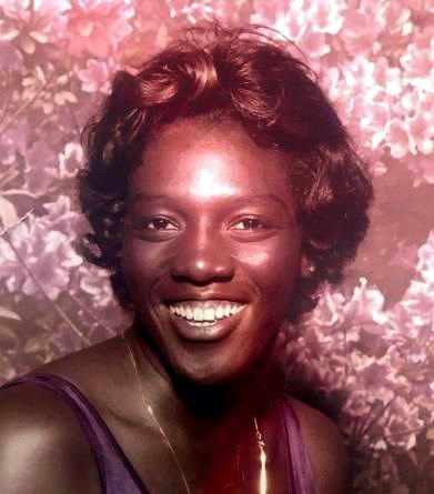 Obituary of Carolyn Alzata Maclin