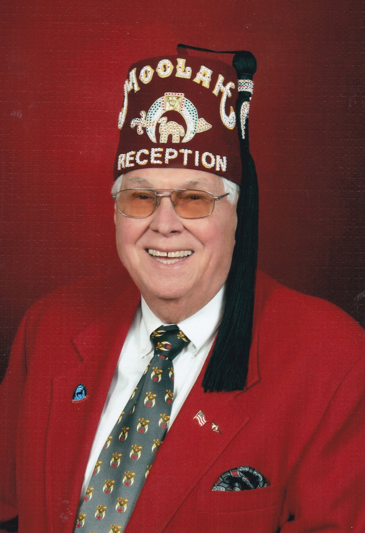 Obituary of Wayne L Roscoe