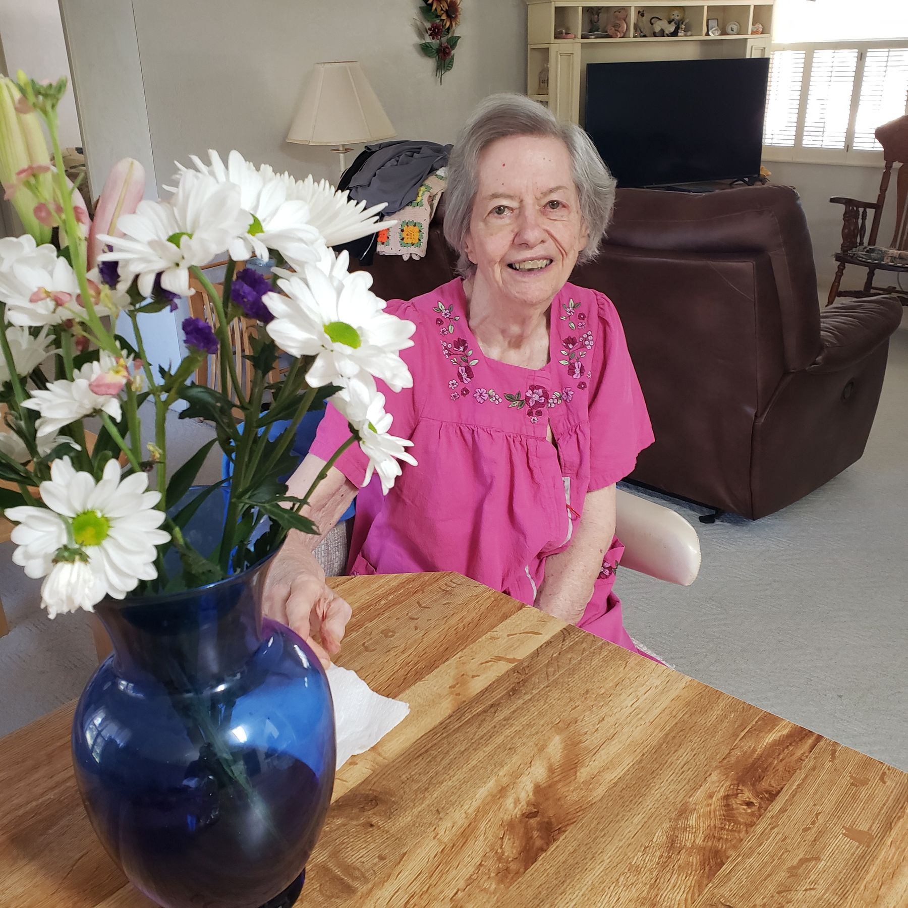 Obituary of Beverly Jean Haines Hawkins