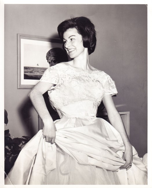 Obituary of Julia Lane Fintel