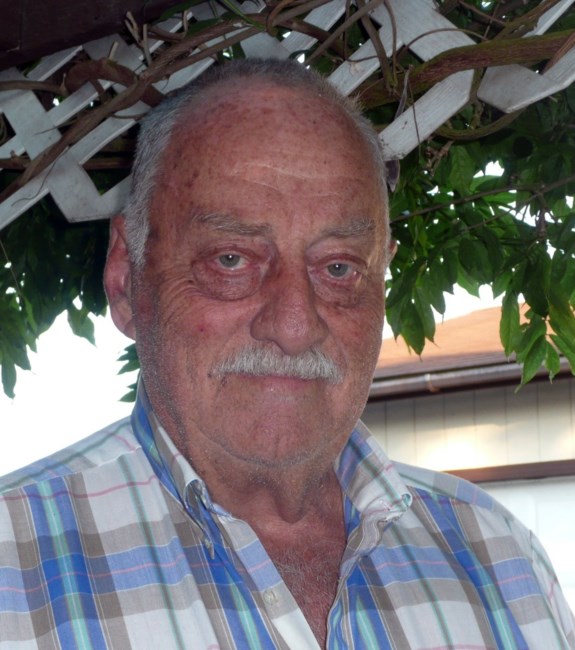 Obituary of Darrel William Hopkins