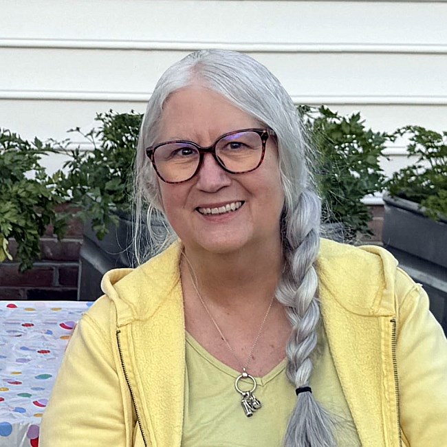 Obituary of Carol Lynn Ladouceur