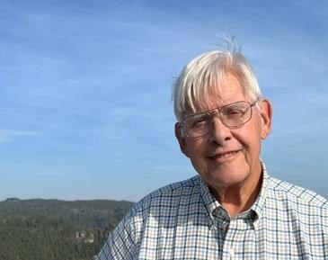 Obituary of David Harvey Kelly