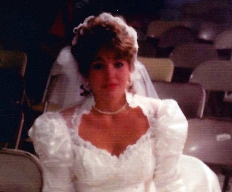 Obituary of Kimberly Dawn McClain