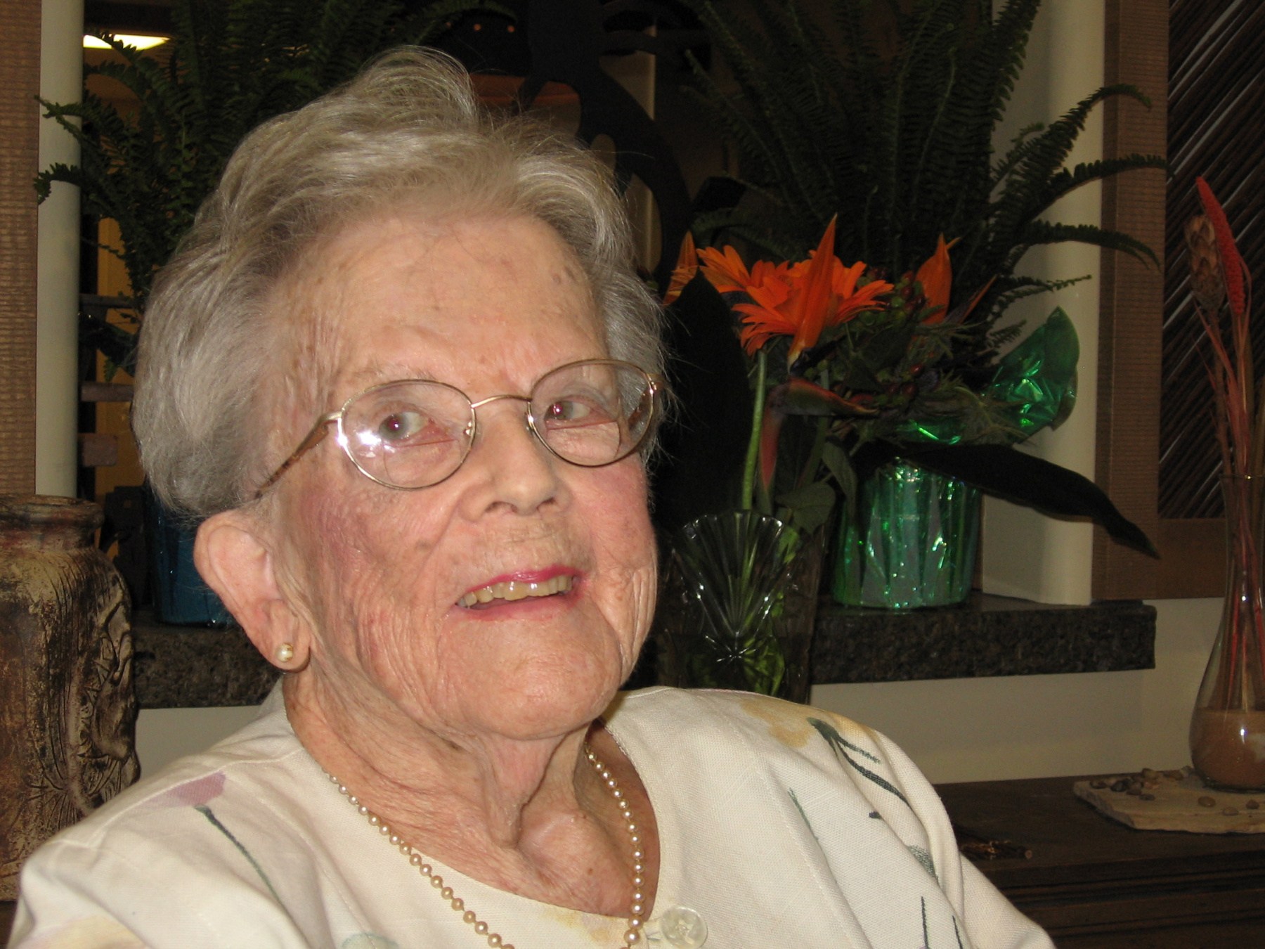 Obituario de Winifred P. Perry Anderson