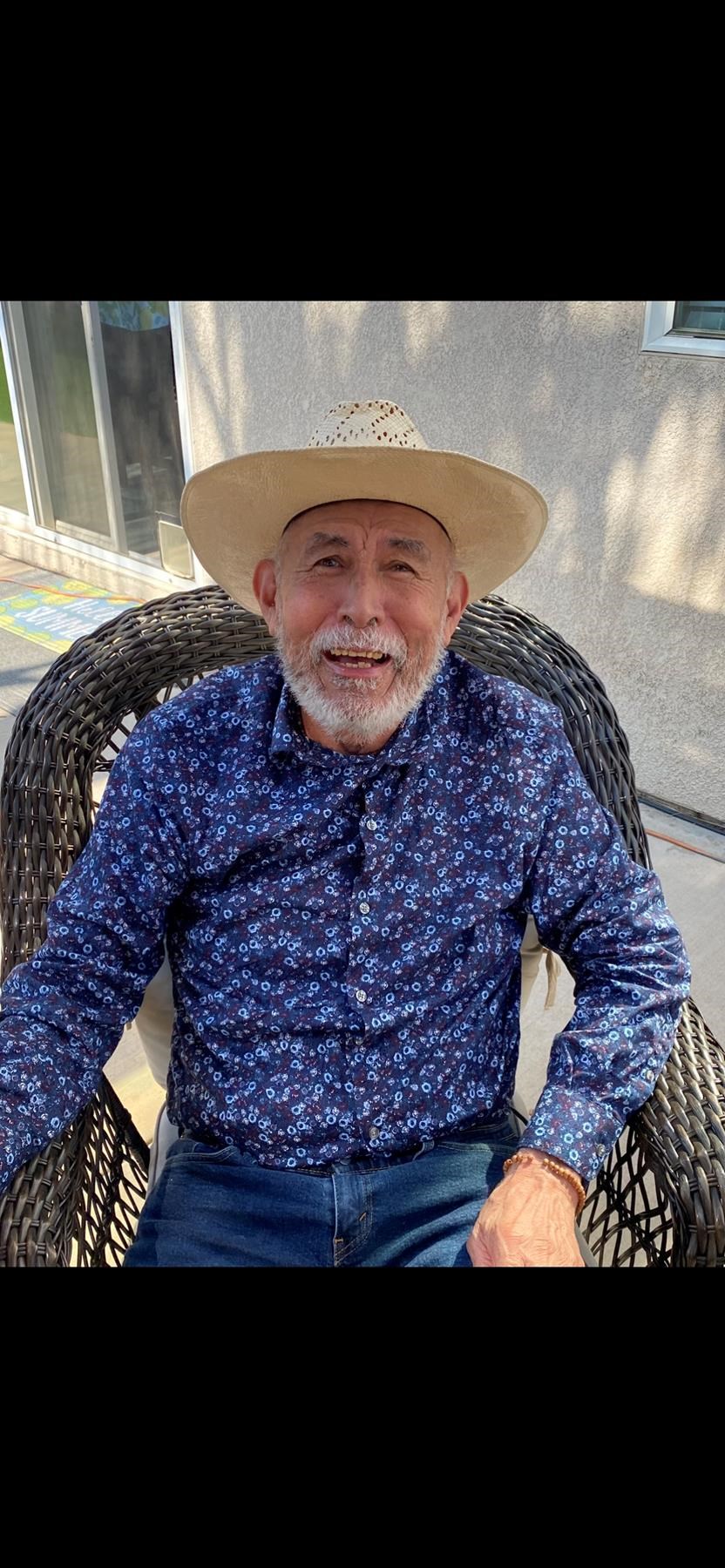 Obituary of Francisco Olivarria Arias