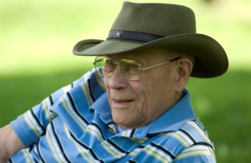 Obituary of Hayden Charles Stump