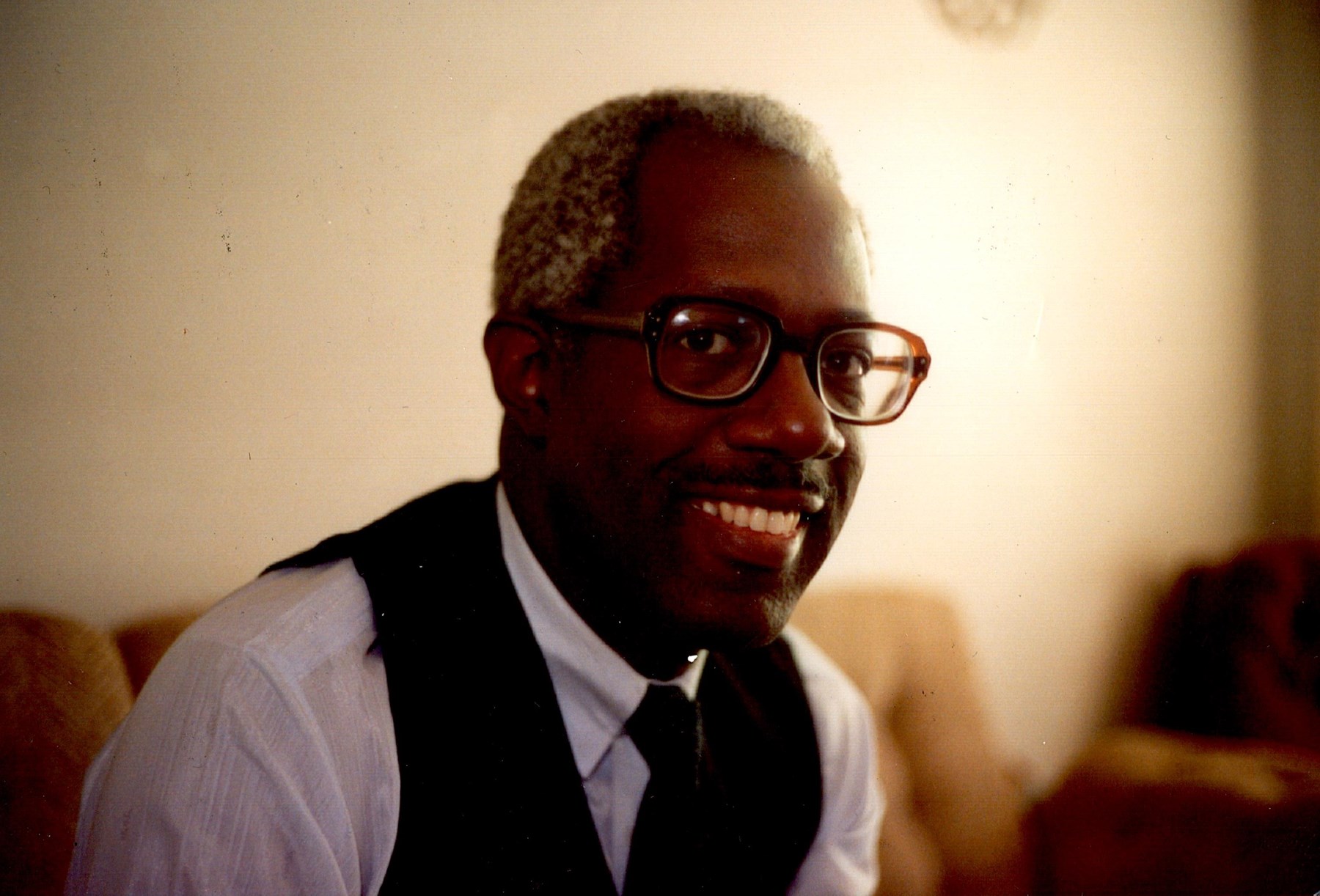 Obituary of Lawrence T. Washington