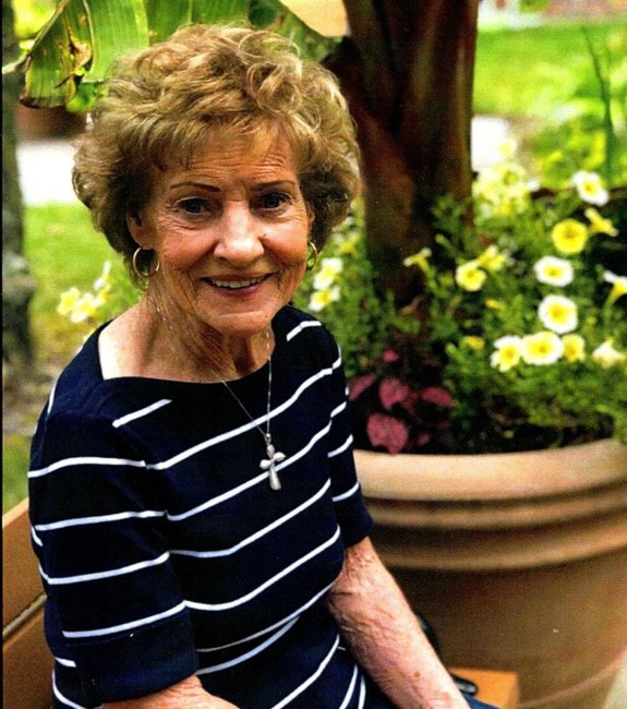 Obituary of Lorraine M Serri