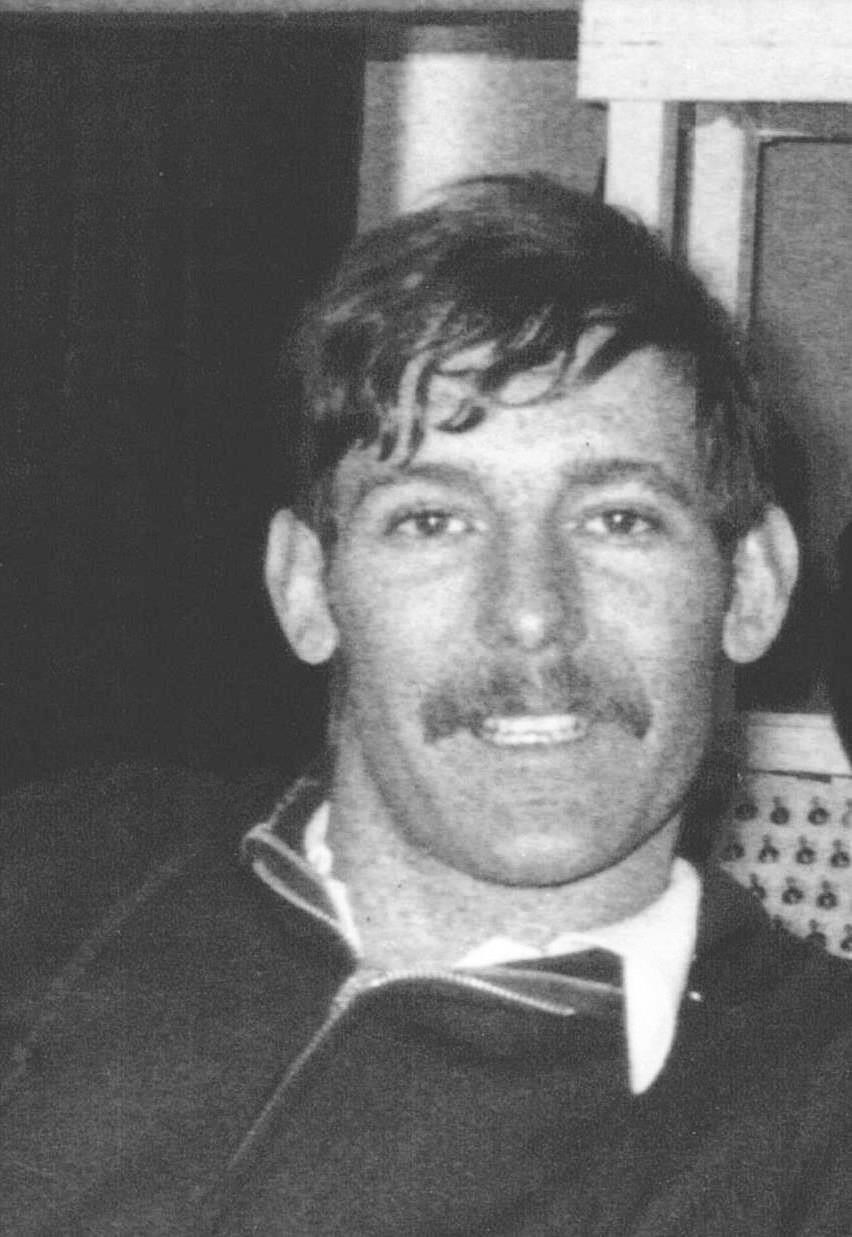 Obituary of James Maynard Curl