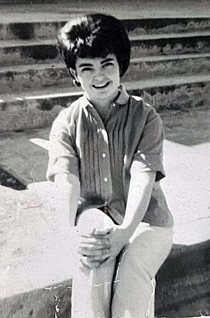 Obituary of Andrea Jean Shields