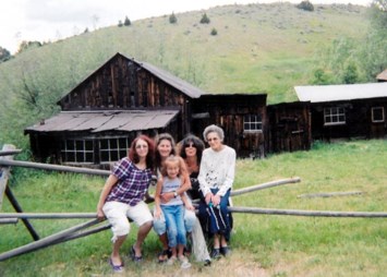 Obituary of Barbara June Myers Hall