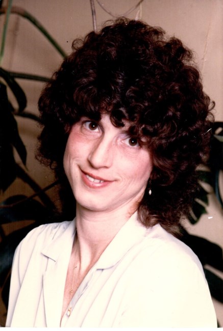 Obituary of Ronell Crees Cyr