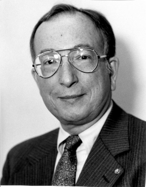 Obituary of Mr Roger Lewis Tuttle