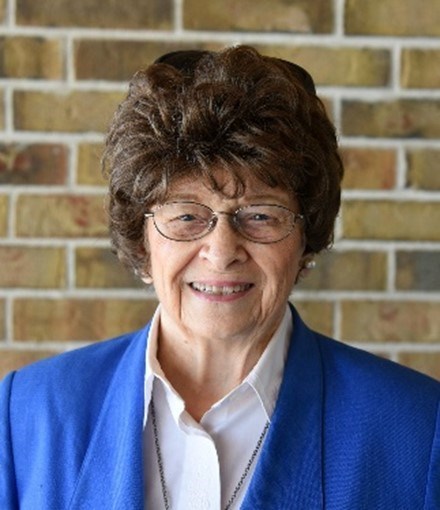 Obituario de Caroline Adams Brown