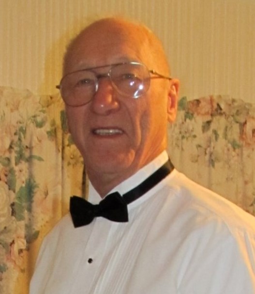 Obituary of Thomas E. Starnick