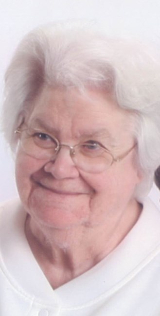 Avis de décès de Mary Aileen Lewis