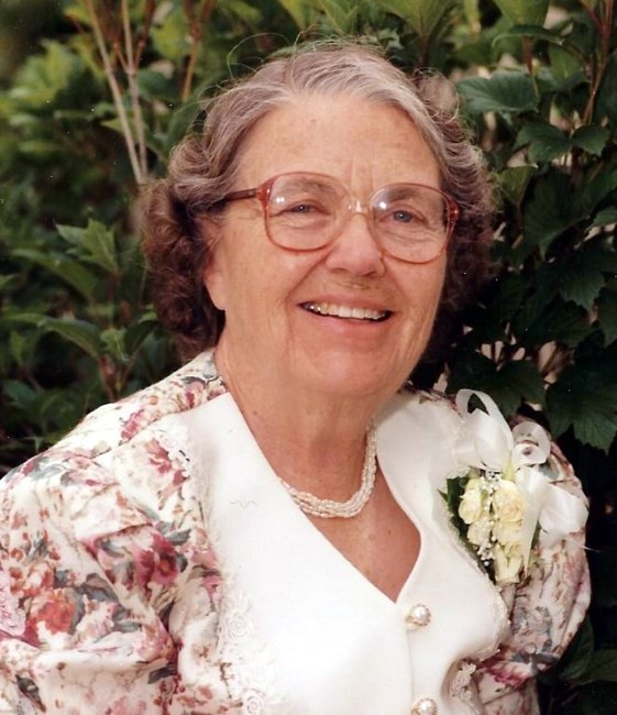 Obituario de Barbara L. Parry