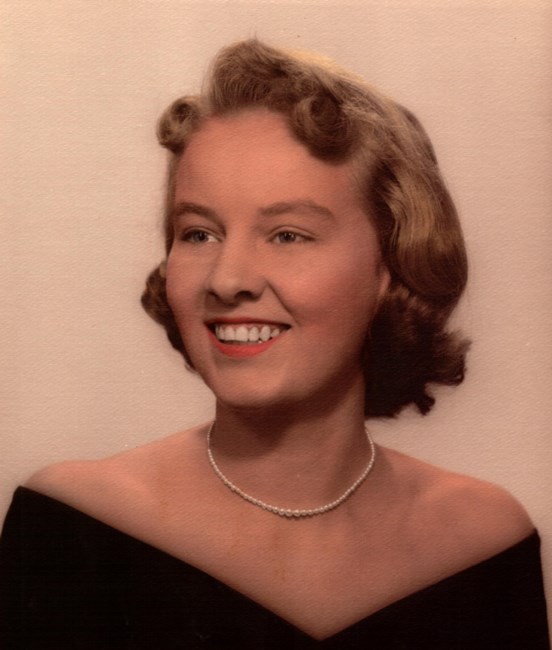 Obituary of Carol Madeline McNutt
