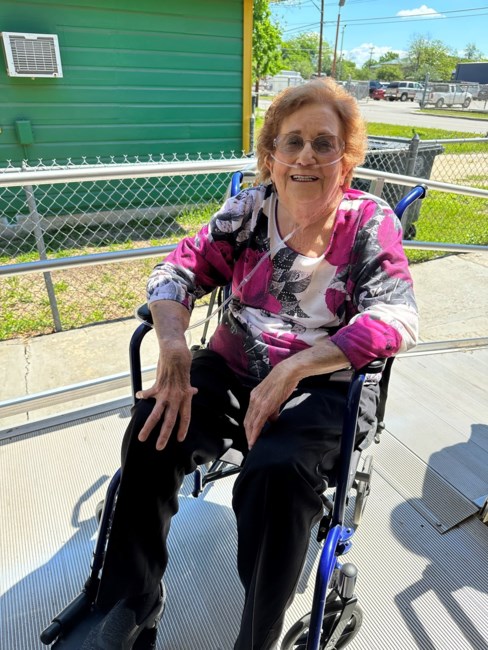 Obituary of Betty Joyce Glenewinkel