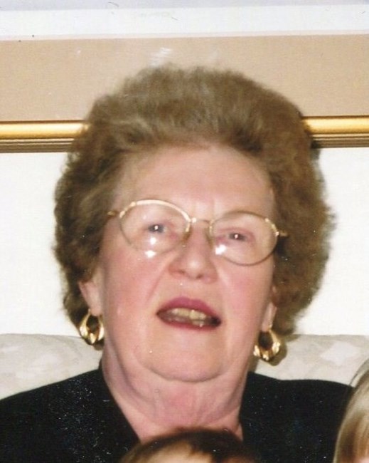 Obituario de Mary Grove