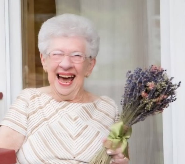 Obituary of Betty Jane Wooddell