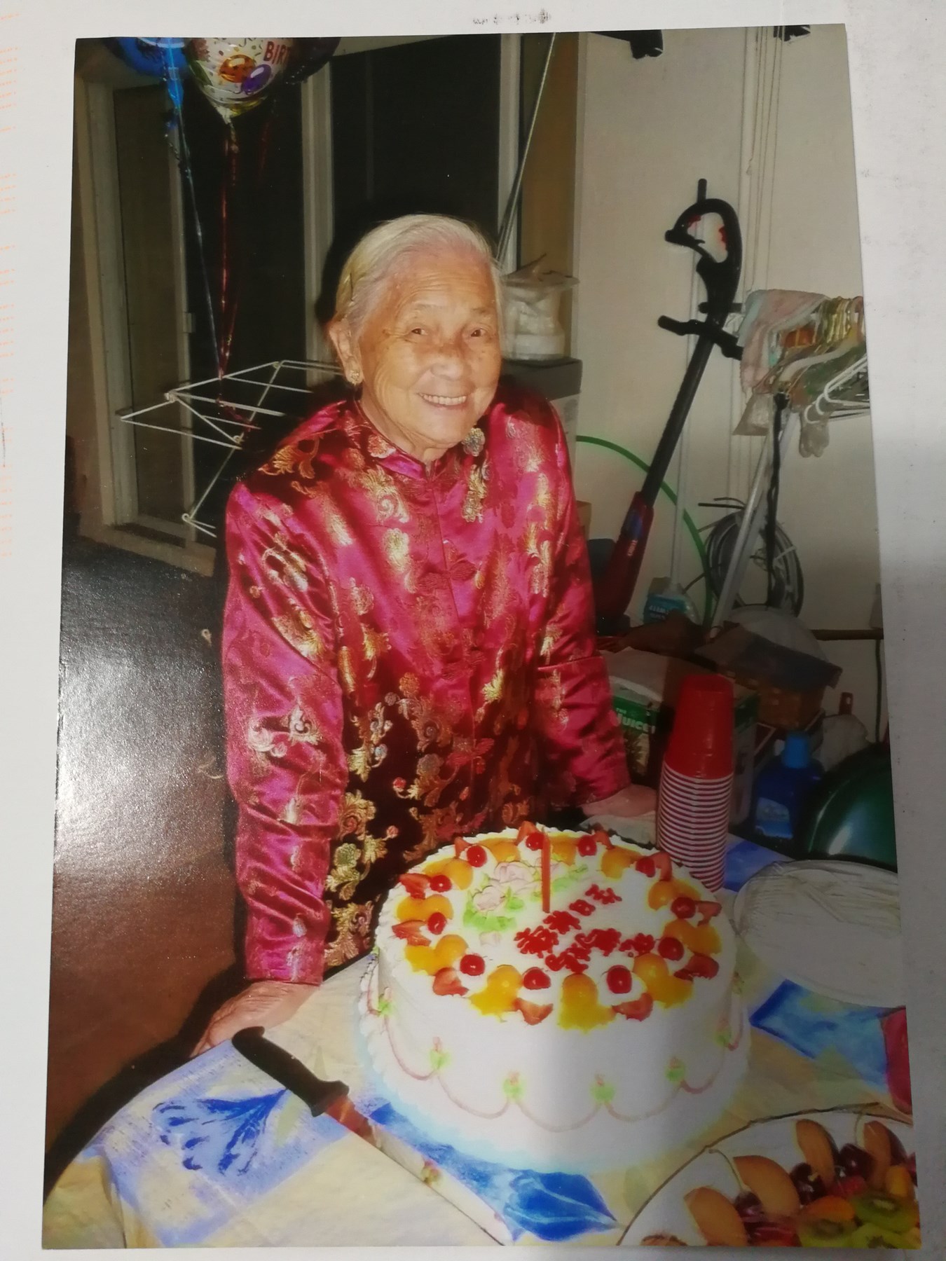 Obituary of Yen Chieu