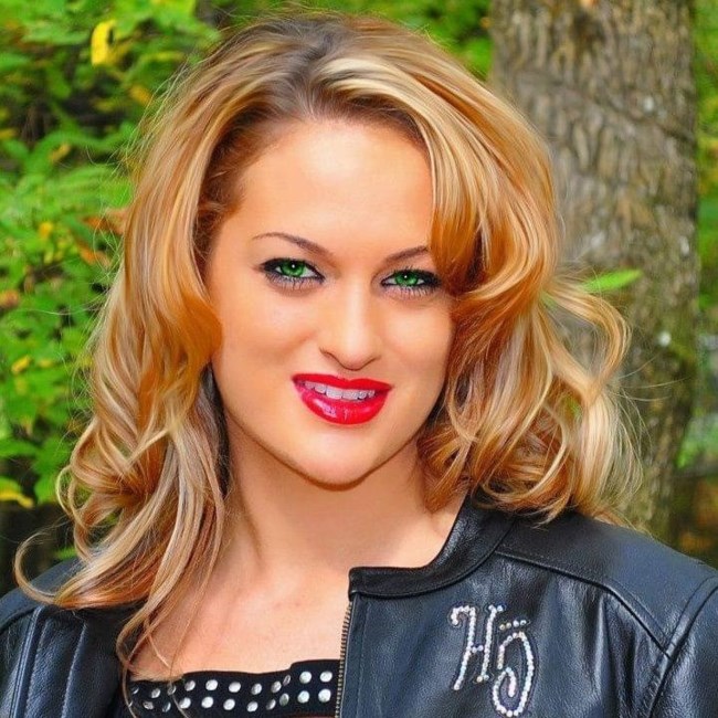 Obituary of Mary K Cox