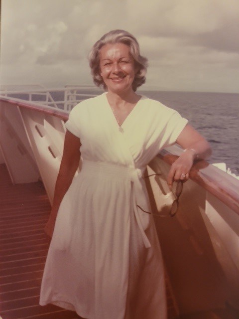 Obituary of Dorothy Blum