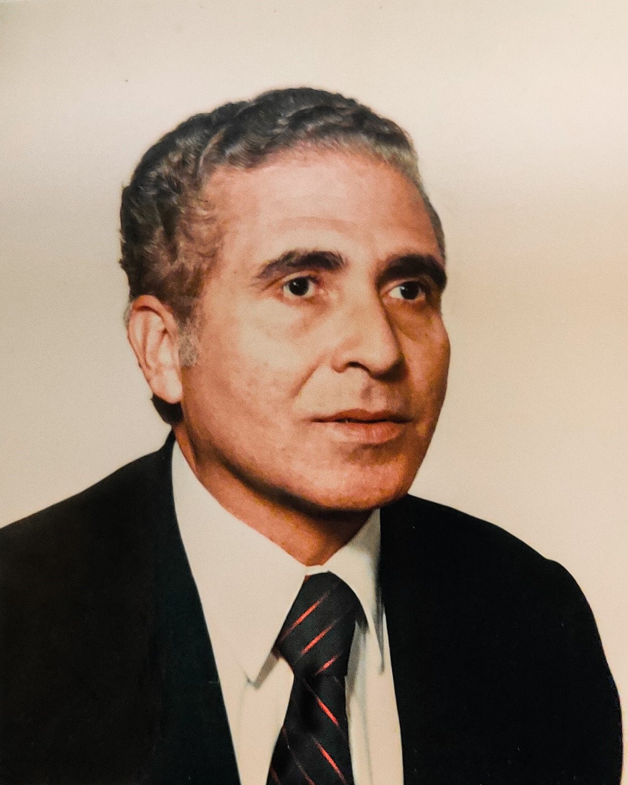 Obituary of Luis A Bendaña