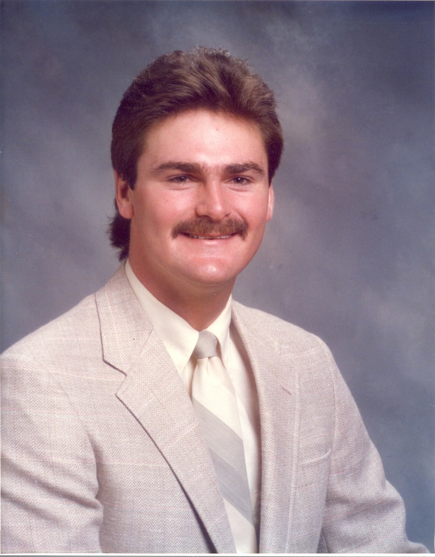 Obituary of Edward Lee Warner